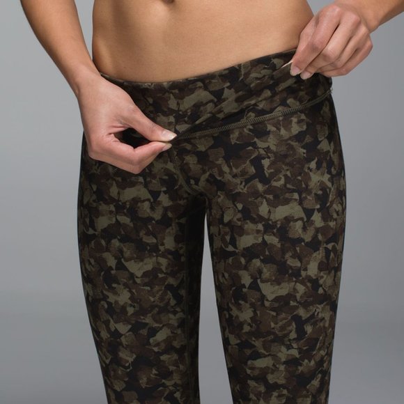Lululemon Wunder Under Mystic Jungle Leggings Size XS - Picture 9 of 10